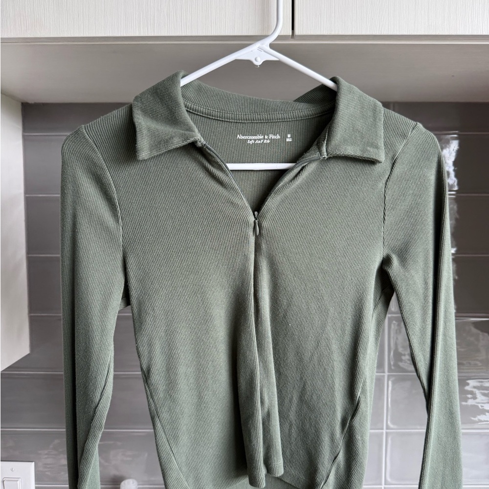 Abercrombie Ribbed Olive Green Zip-Up Top